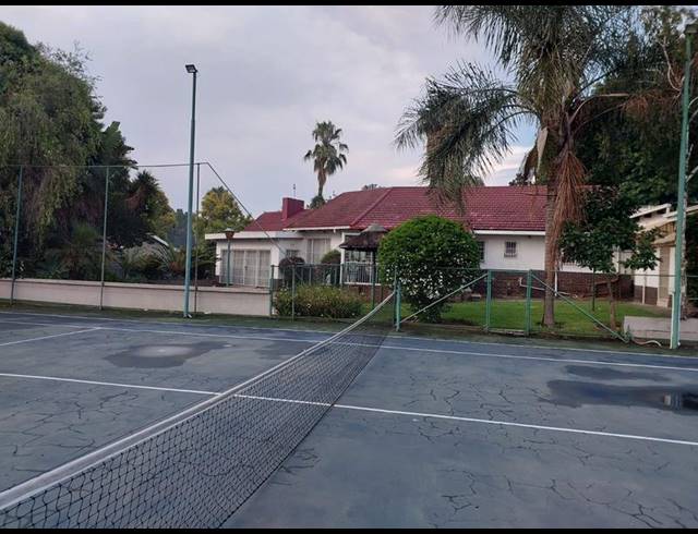 3 BEDROOM PROPERTY TO RENT IN REMBRANDT PARK